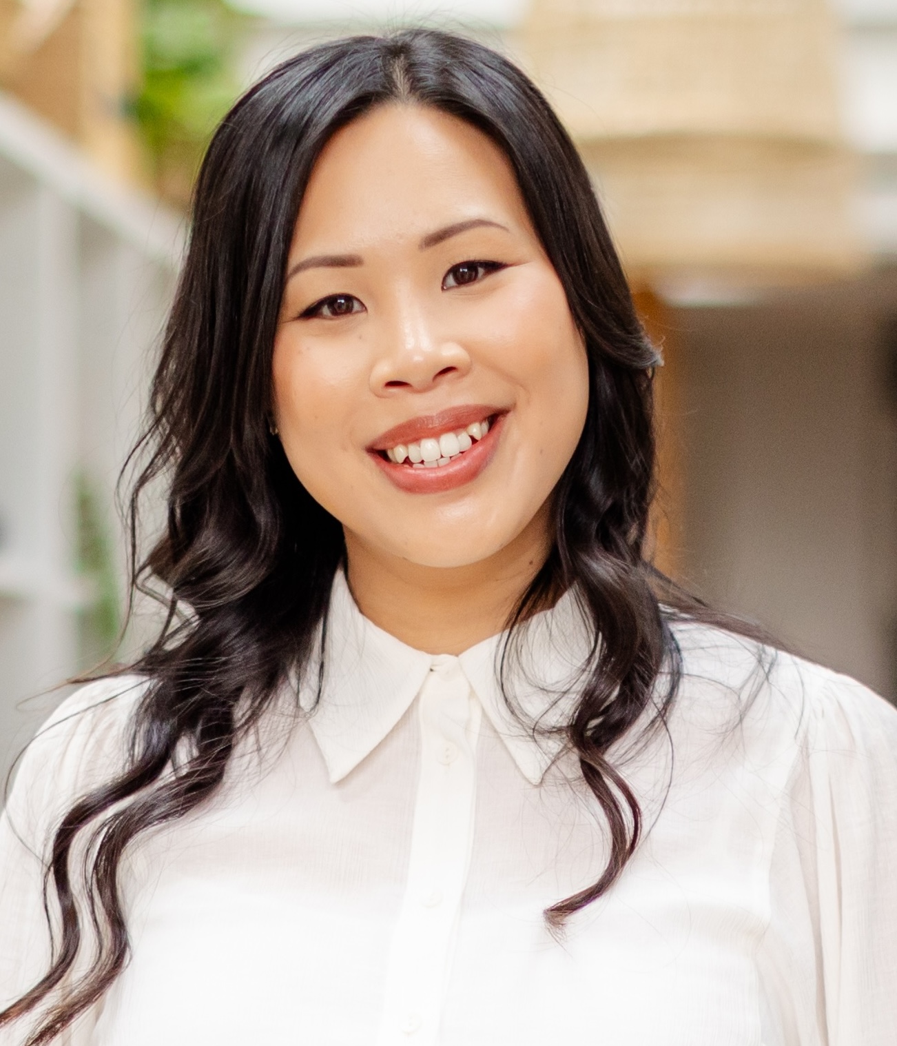 Leah Fung. Cognitive Behavioural and EMDR Therapist.